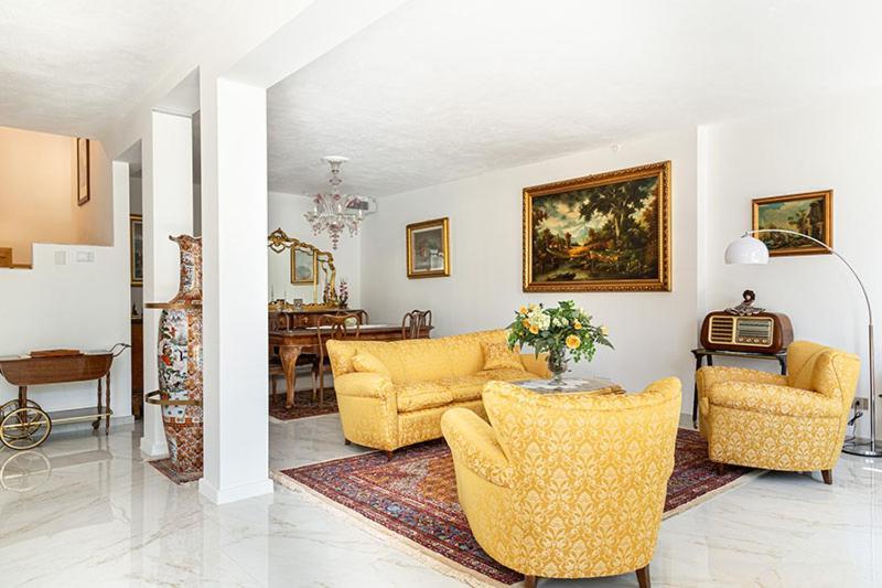 Ghe Sem Morazzone B&B Gazzada Buitenkant foto
